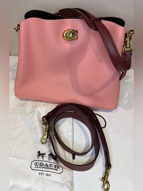 Coach Willow Color Block NWOT Shoulder Bag Crossbody Strap 2021 C2590